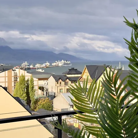 Edificio Libertador Apartment Ushuaia Exterior photo